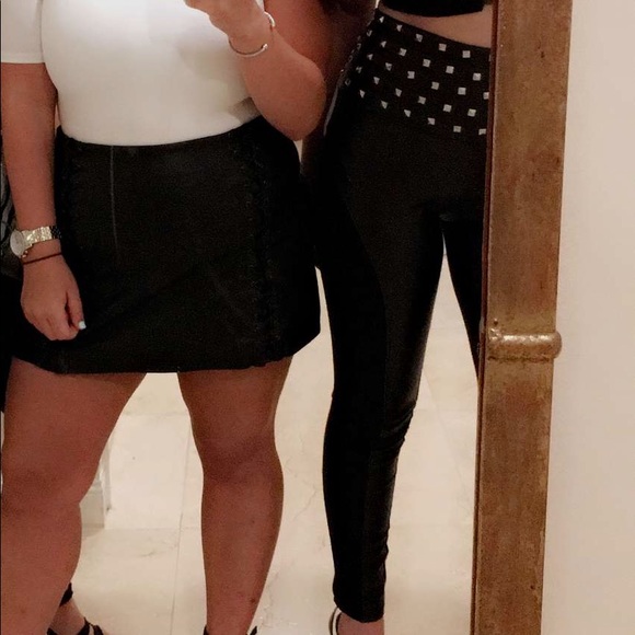 BEBE faux leather pants. Super high waisted - Picture 8 of 8